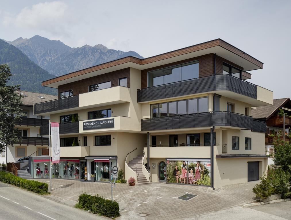 Residence Ladurn Tirolo Exterior photo
